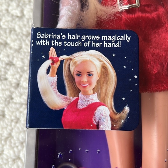 NIB Sabrina the Teenage Witch “Surprise Style Sabrina” doll 1997 - Picture 9 of 9